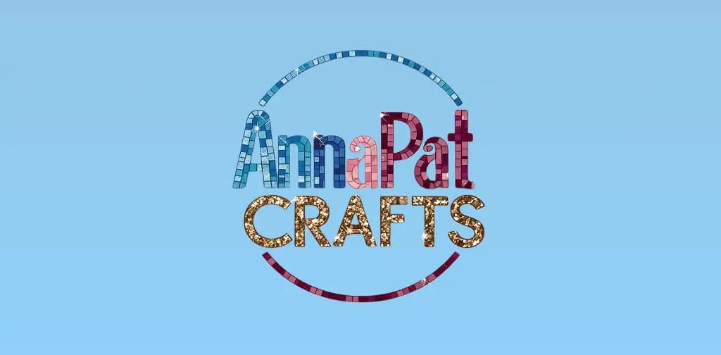 Screenshot of AnnaPat Crafts - portfolio project by Lucas Howlett